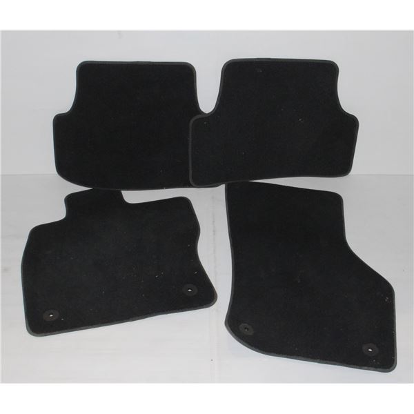 LOT OF 4 VOLKSWAGEN CAR MATS
