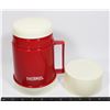 Image 1 : VINTAGE THERMOS HOT & COLD