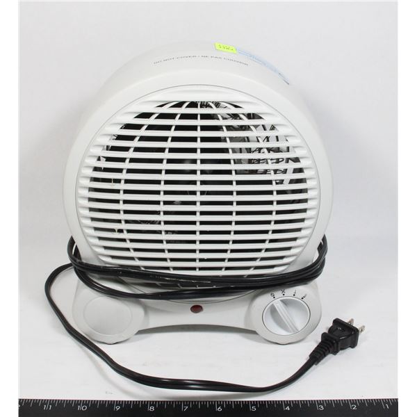 SMALL WHITE FAN HEATER