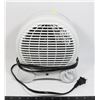 Image 1 : SMALL WHITE FAN HEATER