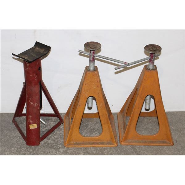 AXLE STANDS