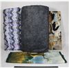 Image 1 : LOT OF FABRIC ASSORTED
