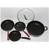 Image 1 : LOT OF PANS COOKWARE