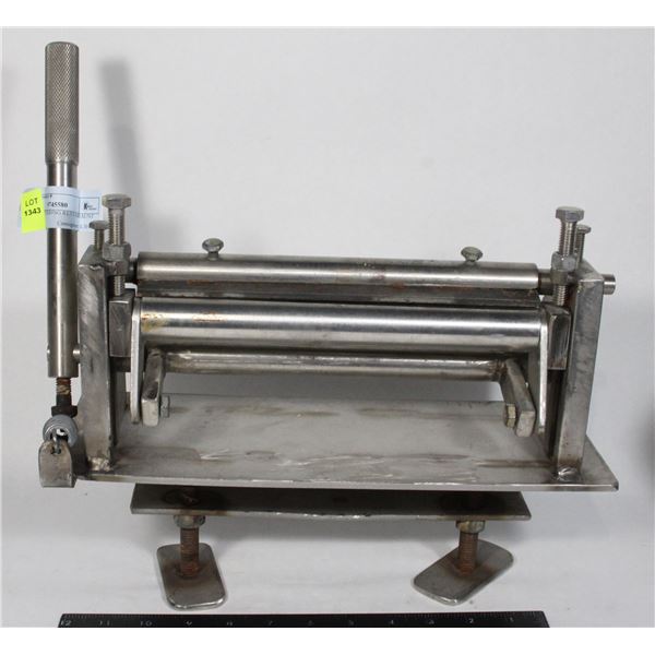 MEAT BUTCHERING RESTAURANT TOOL