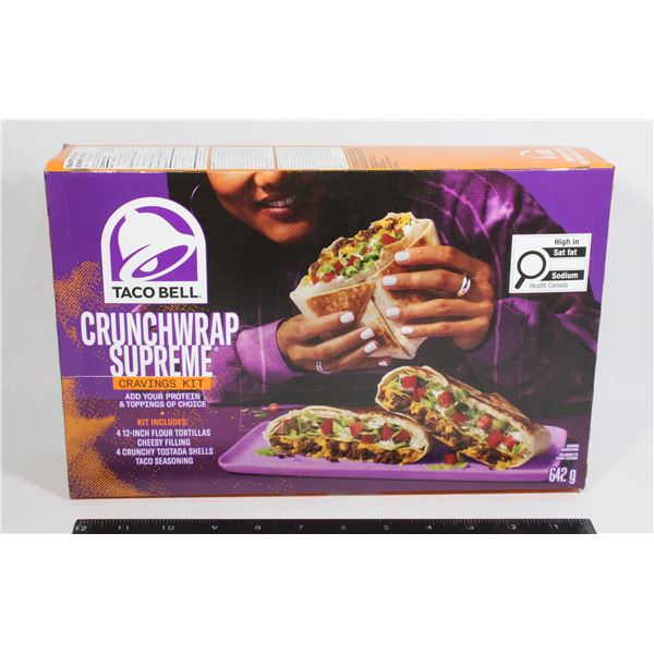 CRUNCH WRAP SUPREME CRAVINGS KIT (642G)