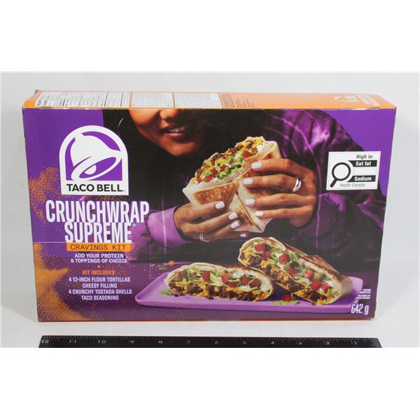 CRUNCH WRAP SUPREME CRAVINGS KIT (642G)