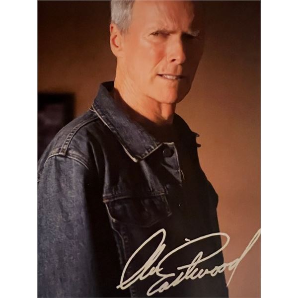 Clint Eastwood facsimile signed photo. 5x7 inches