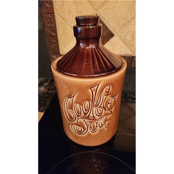 Ceramic Cookie Jug Canister with Lid