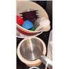 Image 3 : Ceramic Mixing Bowls, Bakeware, Measuring Cups, and Kitchen Utensils