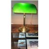 Image 2 : Brass Desk Lamp with Green Glass Shade and Pull Chain Switch