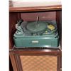 Image 4 : Philco Wood Cabinet Radio and Record Player Console with LP