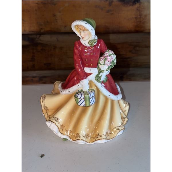 Royal Doulton Pretty Ladies Christmas Day 2012 Winter's Dream HN5546