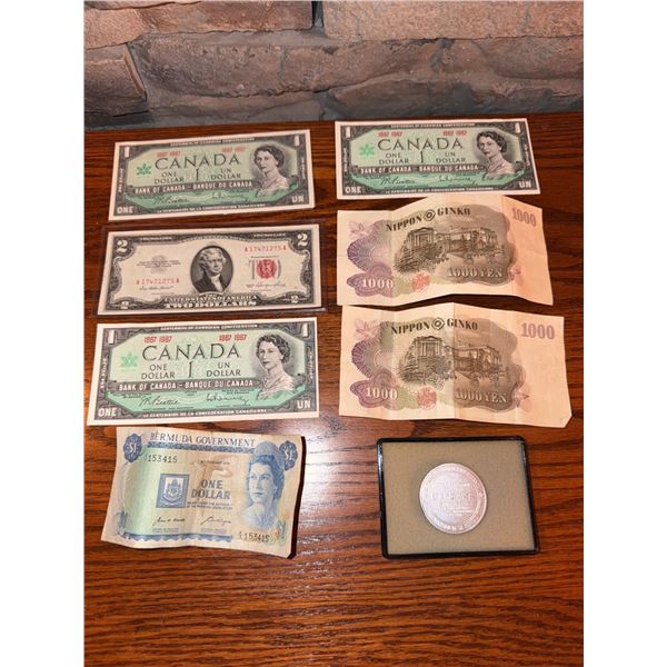 Banknotes (Canada, USA, Bermuda, Japan) and Expo '70 Osaka Commemorative Medal
