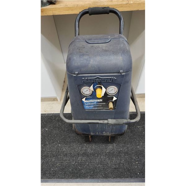 Mastercraft 2 HP 5-Gallon Portable Air Compressor Kit Model 820218