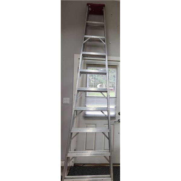 Aluminum 9 Step Extension Ladder