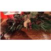 Image 12 : Christmas and Winter Holiday Décor