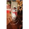 Image 7 : Christmas and Winter Holiday Décor