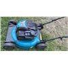 Image 3 : Yardworks Push Lawn Mower with Briggs & Stratton Engine