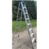 Image 1 : Featherlite 8-Foot Aluminum Step Ladder Model 2408