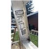 Image 4 : Featherlite 8-Foot Aluminum Step Ladder Model 2408