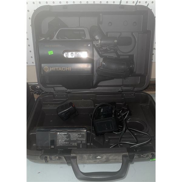 Hitachi VM-3300A VHS Camcorder with Case, Battery, and Charger