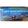 Image 3 : Scalextric Digital Law Enforcer 1:32 Scale Slot Car Set with Track