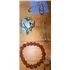 Image 4 : Costume Jewellery Lot Including Necklaces, Earrings, Bracelet, Brooch