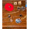 Image 5 : Vintage Pins, Cufflinks, Tie Clips, and Memorabilia Lot