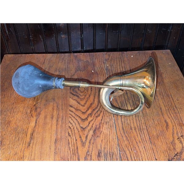 Brass Bulb Horn with Rubber Squeeze Bulb
