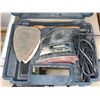 Image 2 : Mastercraft Mouse Sander with Hard Case and Sanding Pads