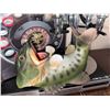 Image 2 : Lot: Monogram '30 Ford Coupe Model, Drinking Roulette Set, and more
