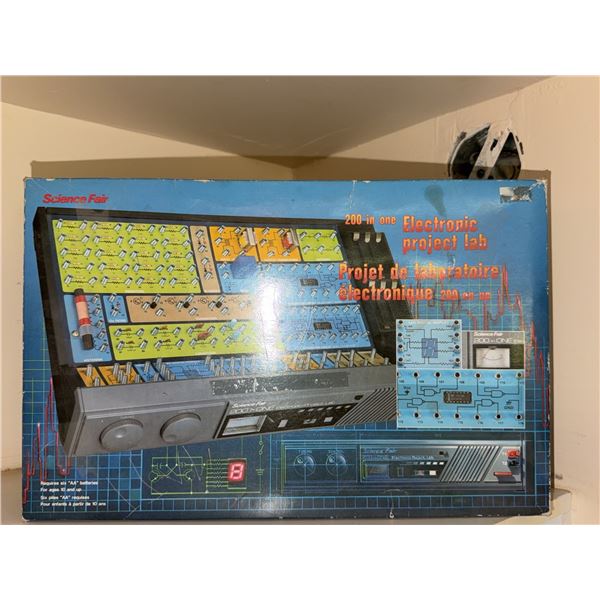 Science Fair 200-in-One Electronic Project Lab Kit
