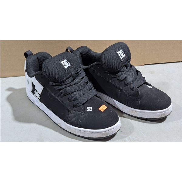 DC Shoes Men's Court Graffik Skate Shoes