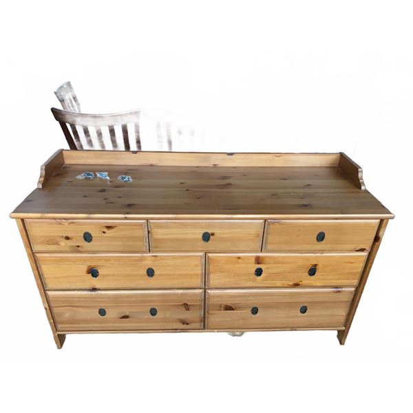 Pine Wood 7-Drawer Dresser with Black Pulls and Floral Drawer Liners