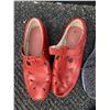 Image 2 : Women's Size 11 (42) Footwear, 5 Pairs, Including Slippers & Shoes