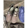 Image 4 : Women's Size 11 (42) Footwear, 5 Pairs, Including Slippers & Shoes