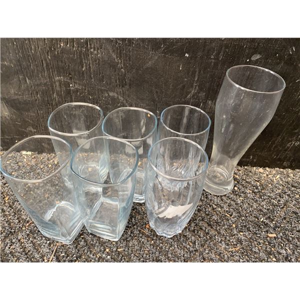 Drink Glasses, Set of 7