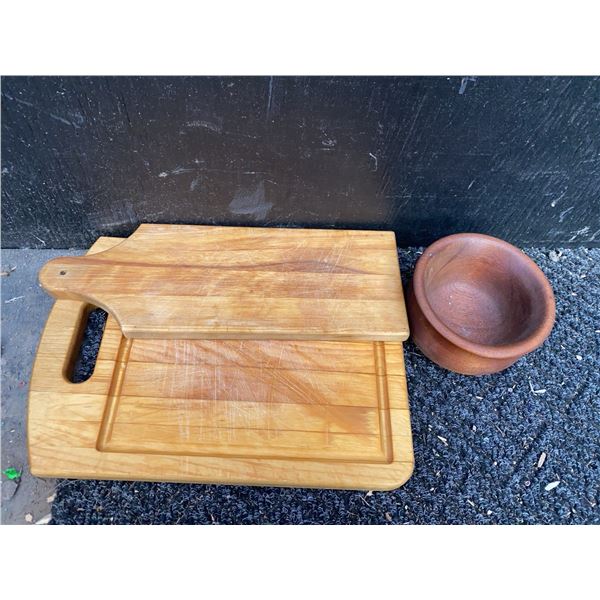 2 Wooden Cutting Boards and 1 Wooden Bowl