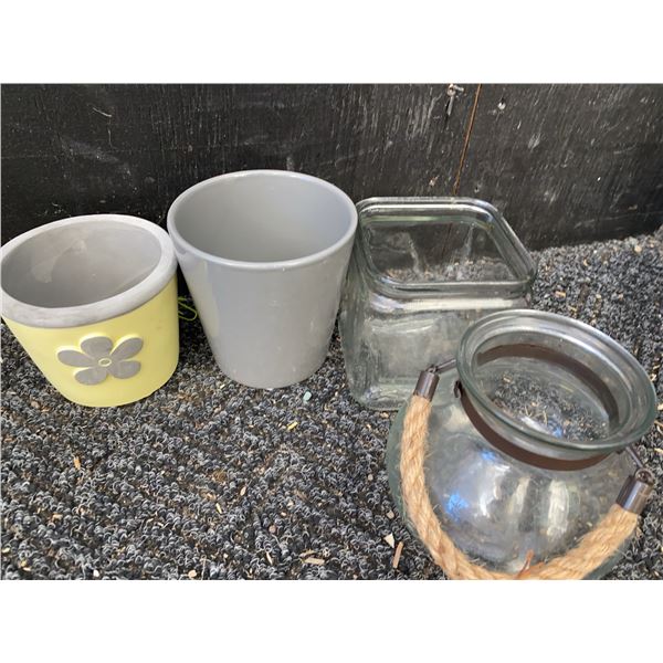 Plant Pots and Glass Jars Lot of Four