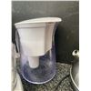 Image 3 : Kitchen Appliances and Cookware Lot