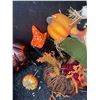 Image 5 : Fall and Halloween Decor with Witch and Scarecrow Figures