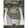 Image 4 : Oscar de la Renta Travel Bag, Digital Bathroom Scale, Decorative Cane