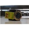 Image 2 : Invicta Silver w/Gold Trim Green Face Man's Dive Watch