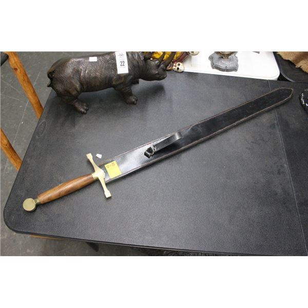 Oak Handle Brass Trim Sword w/Leather Sheath