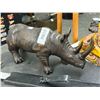 Image 1 : Bronze ? Rhino