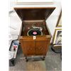Image 2 : New Brunswick Mahogany Cabinet Record Truntable Stereo Cabinet