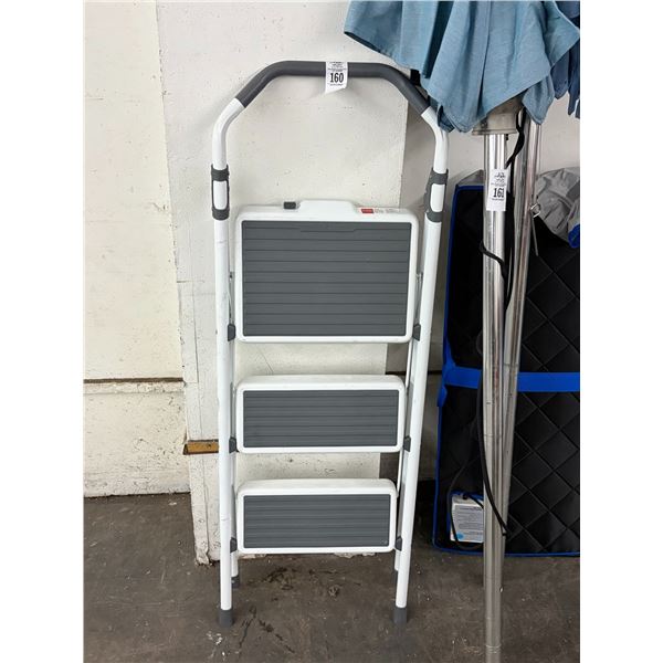 Gorilla 3 Step Stool