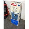Image 2 : Rubbermaid  60"  Soft Side Storage Closet