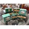 Image 1 : 8-Lilliput Large Collector House w/Box - 8 X $
