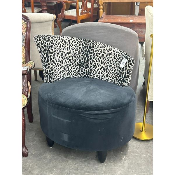 Black Cloth Decorator Side Chair